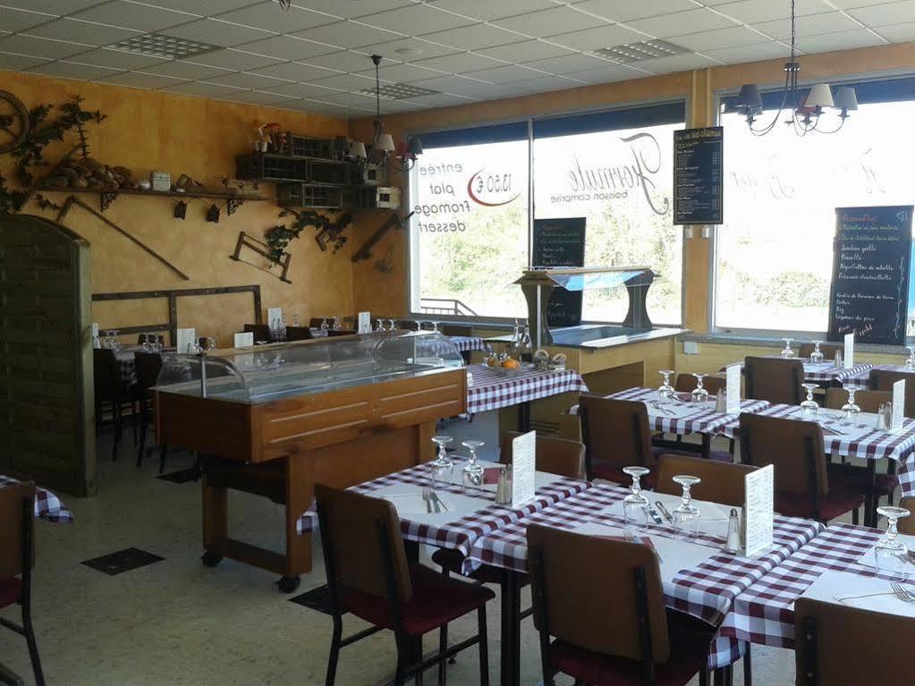 Logis Des Trois Massifs Ξενοδοχείο Claix  Εξωτερικό φωτογραφία